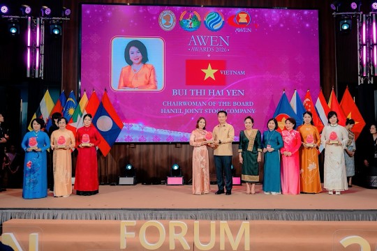 CHỦ TỊCH HANEL ĐƯỢC TRAO GIẢI THƯỞNG NỮ DOANH NHÂN ASEAN NĂM 2026 – AWEN 2026